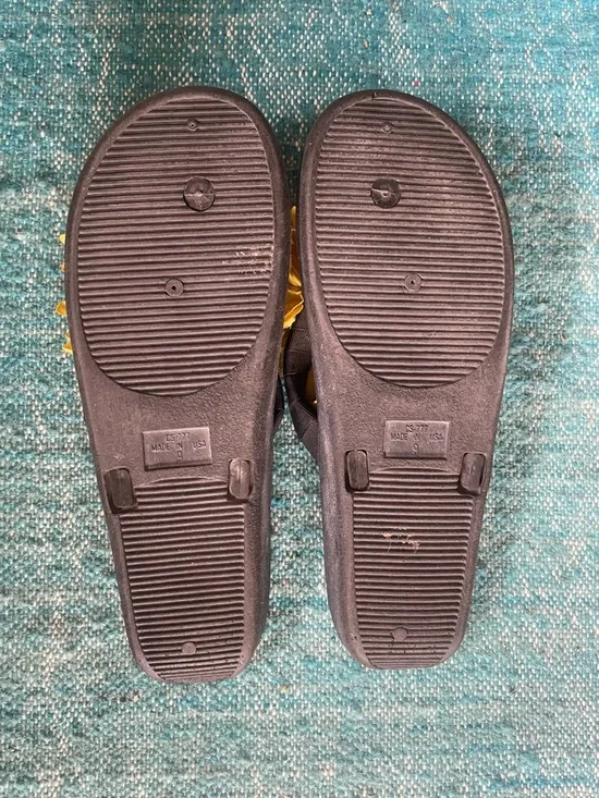 Sunflower Thong Sandals - Picture 2 of 3